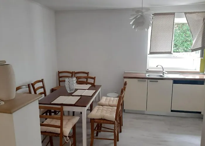 Apartament With Parking Space Supetar, Brac - 23372 Supetar