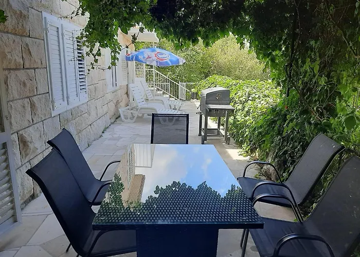 With Parking Space Supetar, Brac - 23372 Apartament Supetar